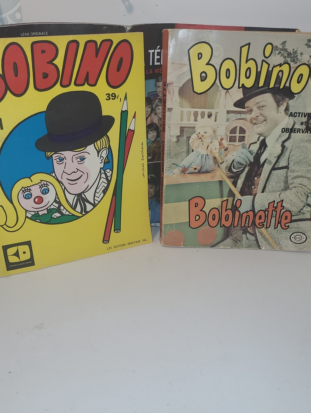 bobi Bobinette Activity Book Duo - Yellow, Red, Blue
